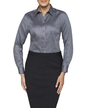 Van Heusen Ladies Cotton/polyester Nail Head Classic Fit Shirt (AWL103)