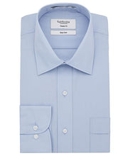 Van Heusen Gents Polyester/cotton Easy Care Poplin Classic Fit Shirt